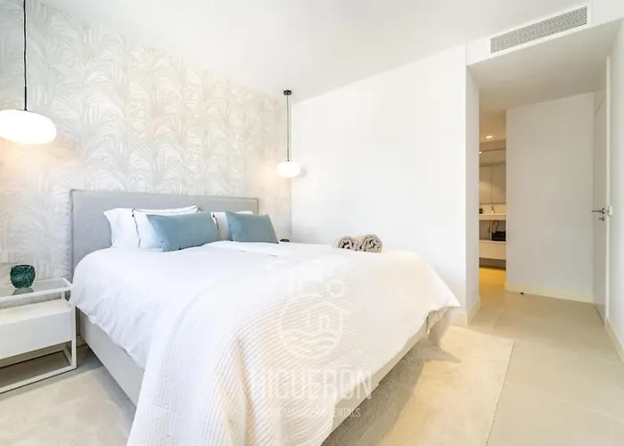Apartament Higueronrentals Casa Flora *